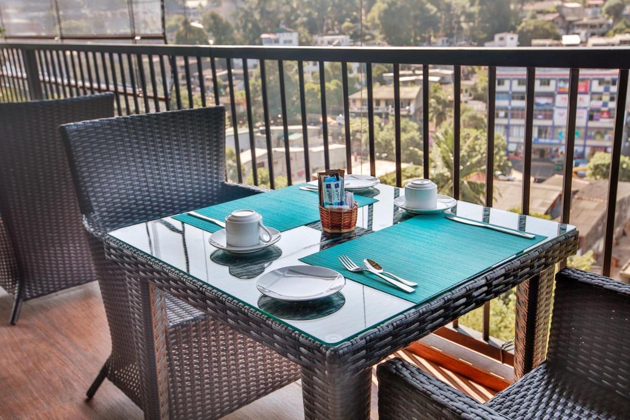 Bunk Planet Hotel Kandy Eksteriør billede