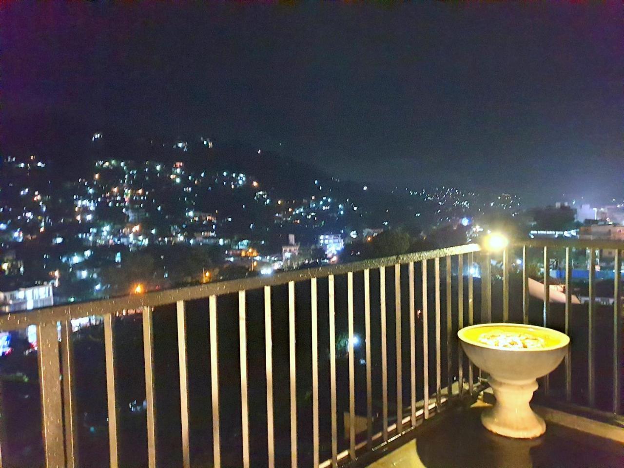 Bunk Planet Hotel Kandy Eksteriør billede
